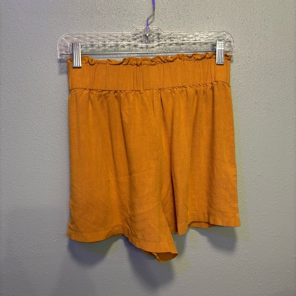 ⭐️ 3/$21 ⭐️ Messini High Waist Mustard Tie-Belt Shorts Size S​ - Picture 5 of 8